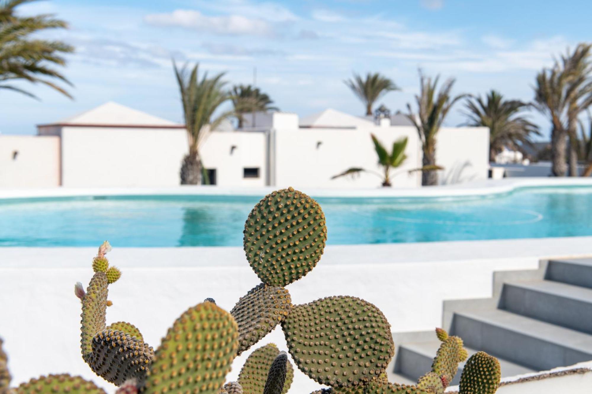 Villa Blanca Nudist Place Charco del Palo Exterior photo