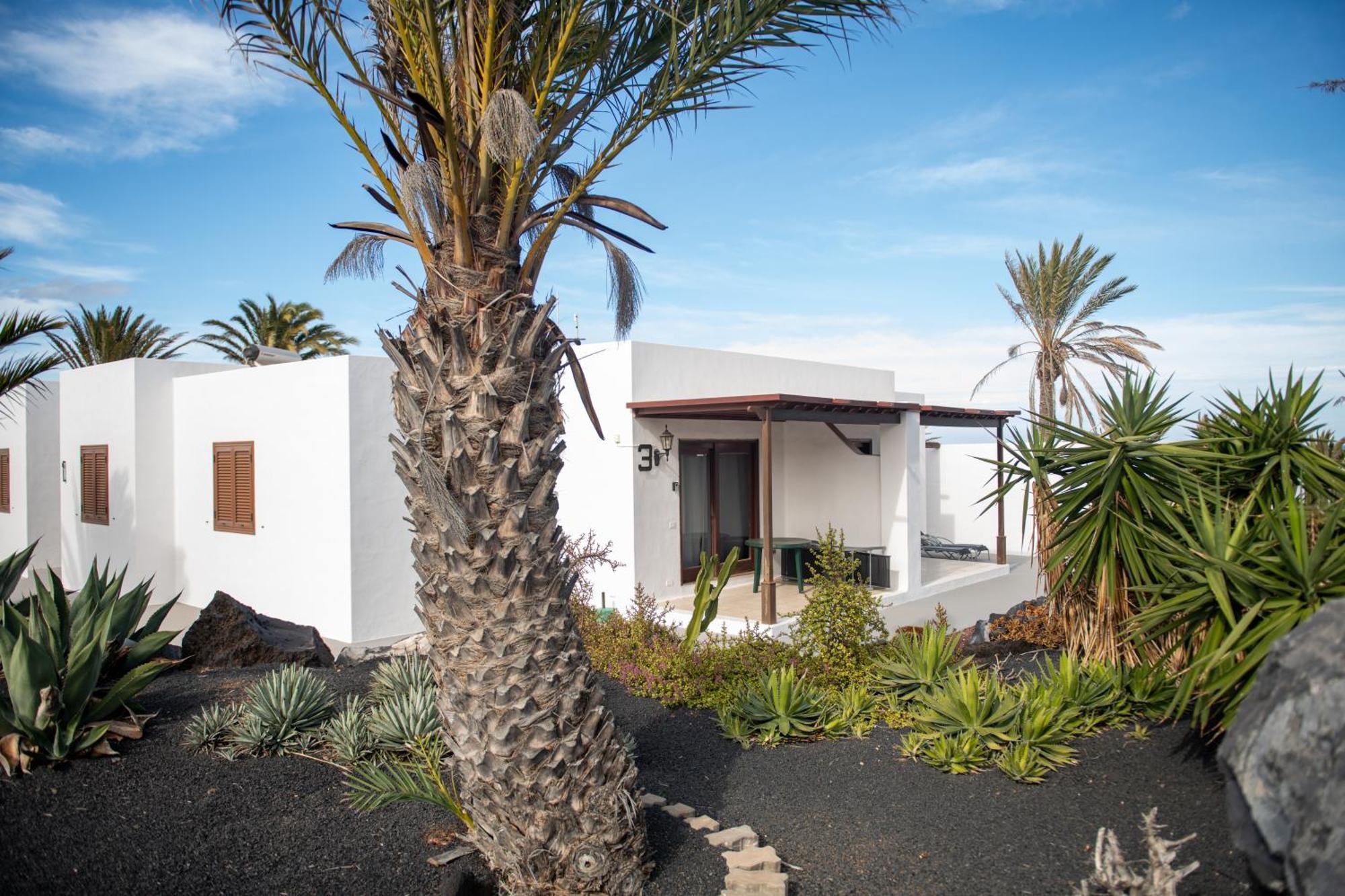 Villa Blanca Nudist Place Charco del Palo Exterior photo