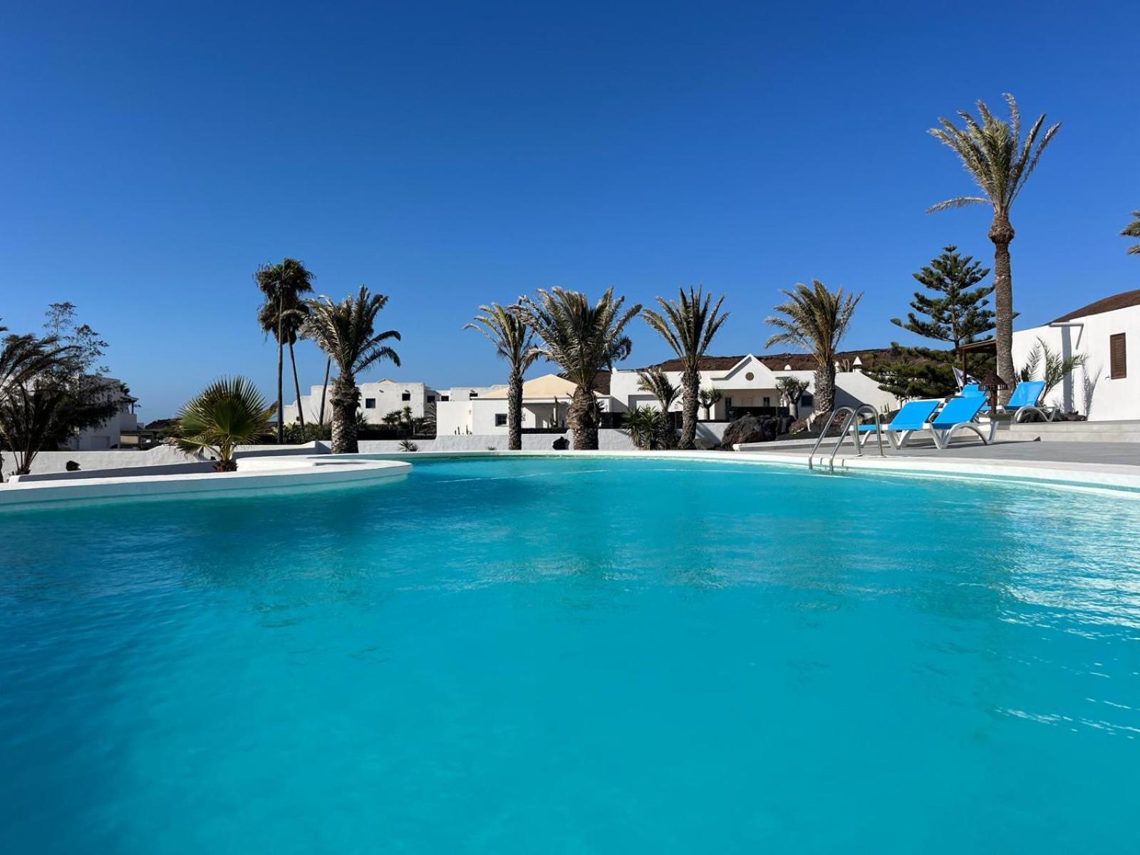Villa Blanca Nudist Place Charco del Palo Exterior photo